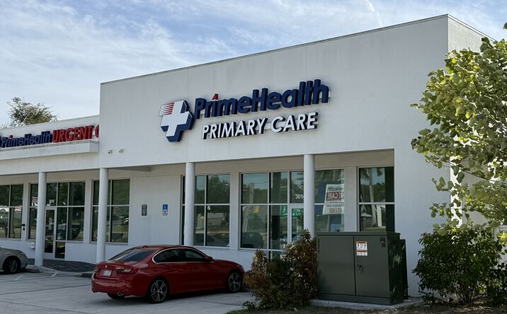 Pictures of Office property located at 3014 53rd Ave E, Bradenton, FL 34203 for lease - image #1