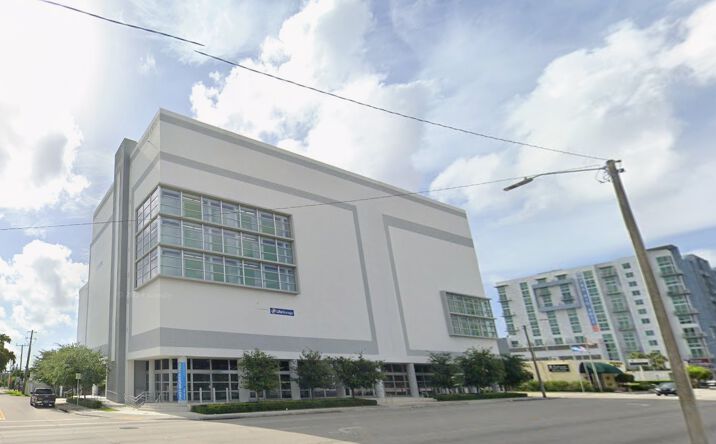 Pictures of Retail property located at 201 NW 37th Ave, Miami, FL 33125 for lease - image #1