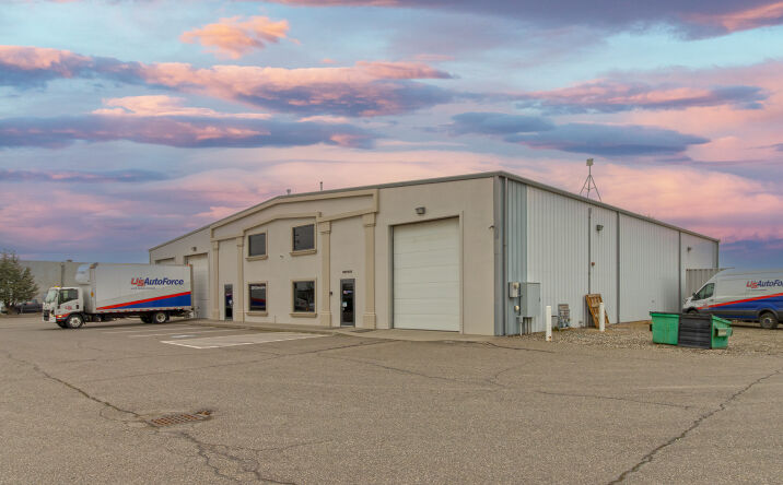 Pictures of Industrial property located at 2525 N Commercial Ave, Pasco, WA 99301 for lease - image #1
