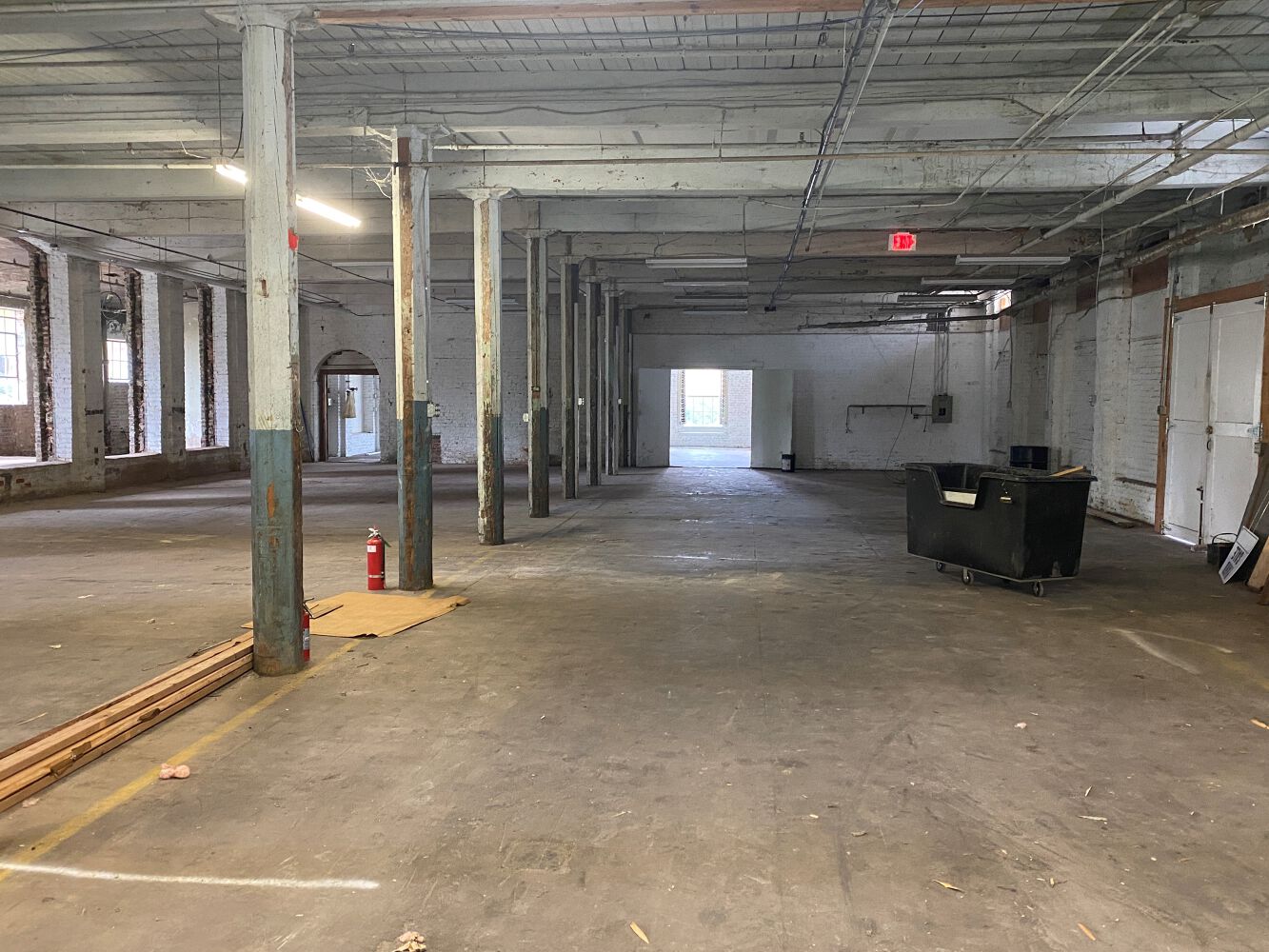 909 Washington St, Graham, NC 27253 | Crexi.com