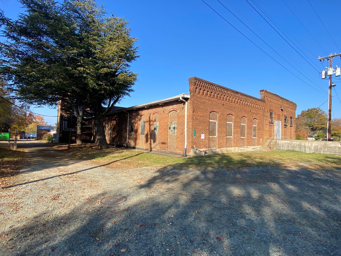 909 Washington St, Graham, NC 27253 | Crexi.com