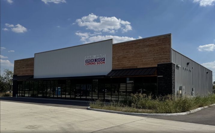 Pictures of Retail property located at 5810 Medina Base Rd, San Antonio, TX 78242 for lease - image #1