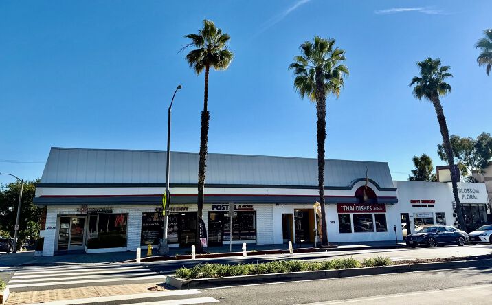 Pictures of Retail property located at 2632 Wilshire Blvd, Santa Monica, CA 90405 for lease - image #1