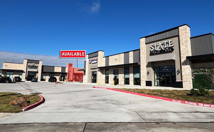 Pictures of Retail property located at 1130 Grand Oak Blvd, League City, TX 77573 for lease - image #1