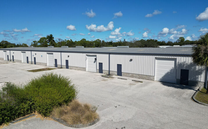Pictures of Industrial property located at 5469 Williamsburg Dr, Punta Gorda, FL 33982 for lease - image #1