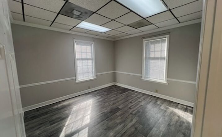 Pictures of Office property located at 2406 Mt Vernon Rd, Dunwoody, GA 30338 for lease - image #1