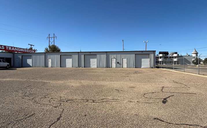 Pictures of Industrial property located at 1720 S Nelson St, Amarillo, TX 79103 for lease - image #1
