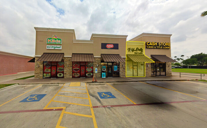 Pictures of Restaurant, Retail property located at 1305 S Cage Blvd, Pharr, TX 78577 for lease - image #1