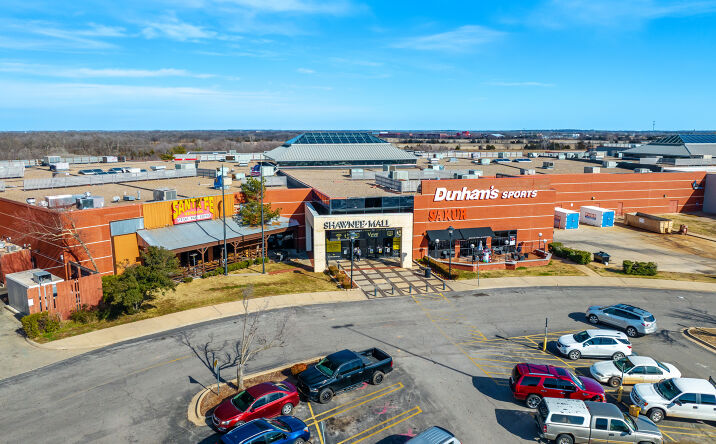 Pictures of Retail property located at 4901 N Kickapoo Ave, Shawnee, OK 74804 for lease - image #1