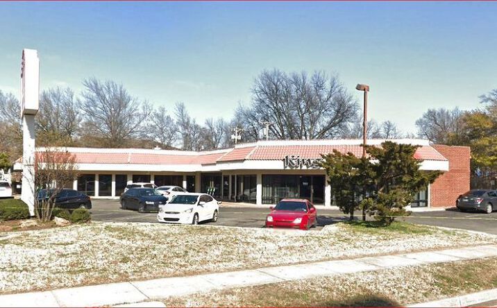Pictures of Retail property located at 119 W Boyd St, Norman, OK 73072 for lease - image #1