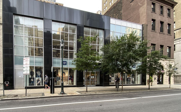 Pictures of Retail property located at 1510 Walnut St, Philadelphia, PA 19102 for lease - image #1