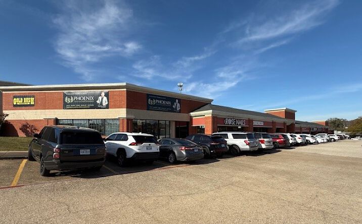 Pictures of Office, Retail property located at 103 W Loop 281 Suite #462, Longview, TX 75605, Longview, US 75605 for lease - image #1