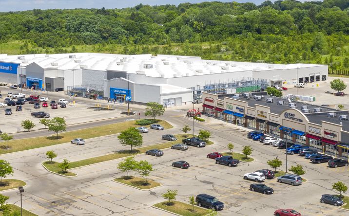 Pictures of Retail property located at 1960 N Bechtle Ave, Springfield, OH 45504 for lease - image #1