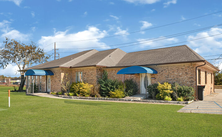 Pictures of Office, Retail property located at 36 Wilson Rd, Humble, TX 77338 for lease - image #1