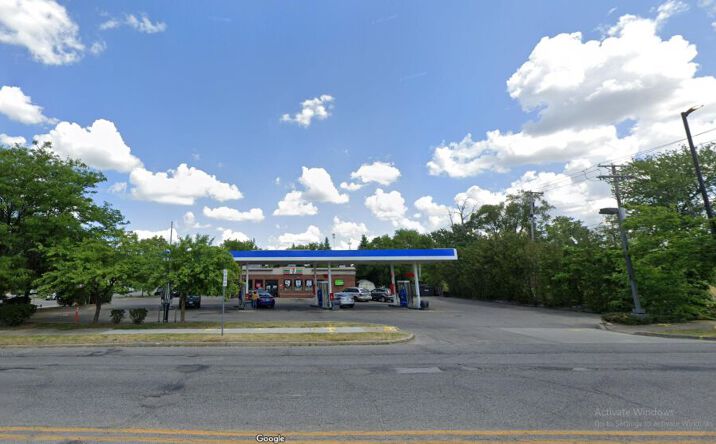 Pictures of Retail property located at 501 E Lasalle Ave, South Bend, IN 46617 for lease - image #1