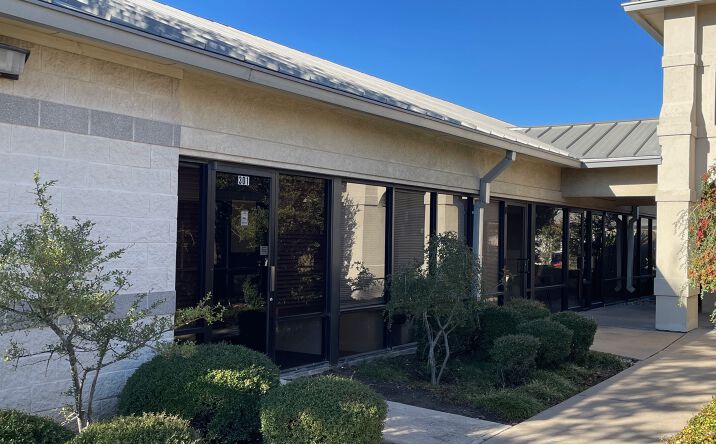 Pictures of Office property located at 3106 S W S Young Dr, Killeen, TX 76542 for lease - image #1