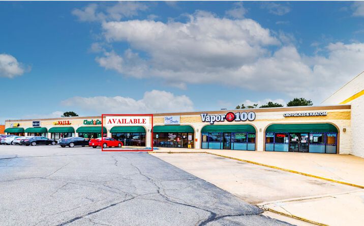 Pictures of Retail, Office property located at 900 E Prospect Ave, Ponca City, OK 74601 for lease - image #1