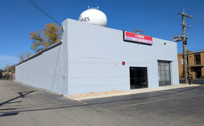 Pictures of Industrial property located at 1200 E Golf Road, Des Plaines, IL 60016 for lease - image #1