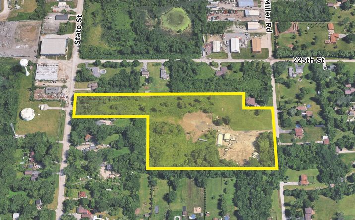 Pictures of Land property located at 22505 State St, Steger, IL 60411 for lease - image #1