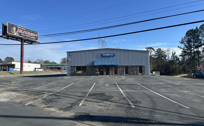 Pictures of Retail, Office property located at 5010 TN-58, Chattanooga, TN 37416 for lease - image #1