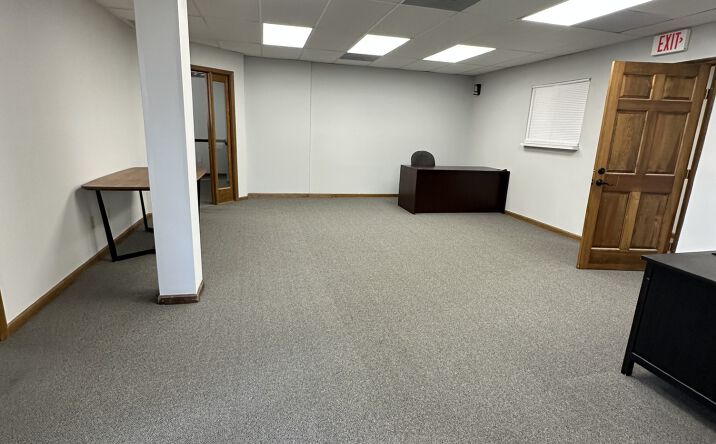 Pictures of Office property located at 7051 Corporate Way, Centerville, OH 45459 for lease - image #1