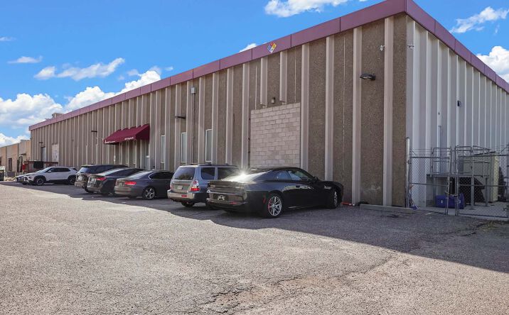 Pictures of Industrial property located at 4675 Kingston St, Denver, CO 80239 for lease - image #1