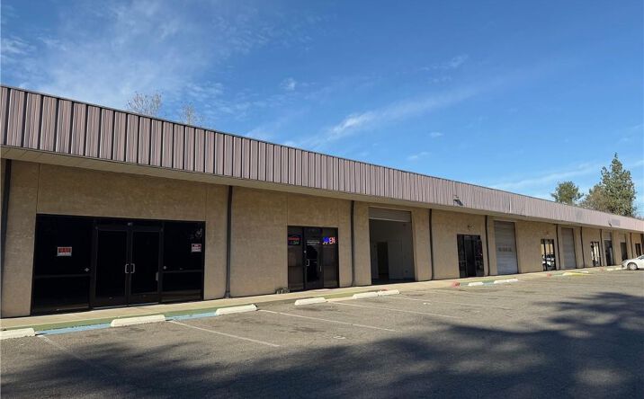 Pictures of Industrial, Retail property located at 3028 Esplanade, Chico, CA 95973 for lease - image #1
