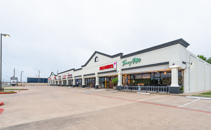 Pictures of Retail, Restaurant property located at 4915 Farm to Market 2920, Spring, TX 77388 for lease - image #1