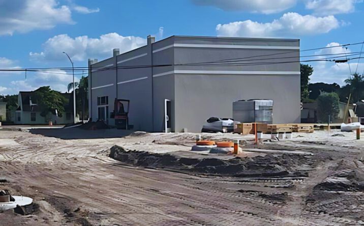 Pictures of Office property located at 612 S Main St, Belle Glade, FL 33430 for lease - image #1