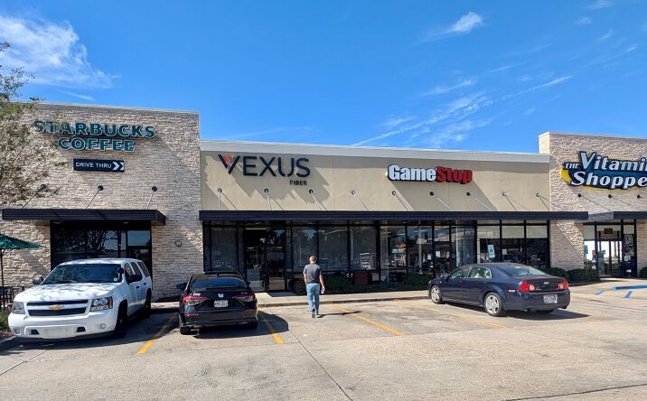 Pictures of Retail property located at 179 Northshore Blvd, Slidell, LA 70460 for lease - image #1
