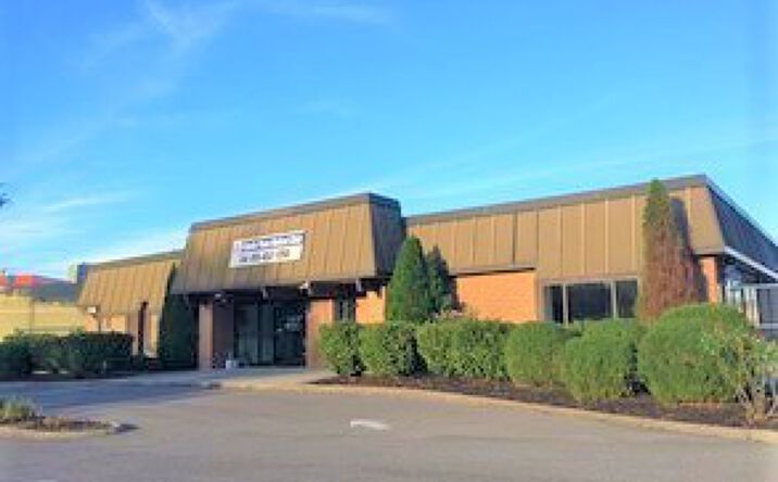 Pictures of Office property located at 10 Knolls Pl, Nashville, TN 37211 for lease - image #1