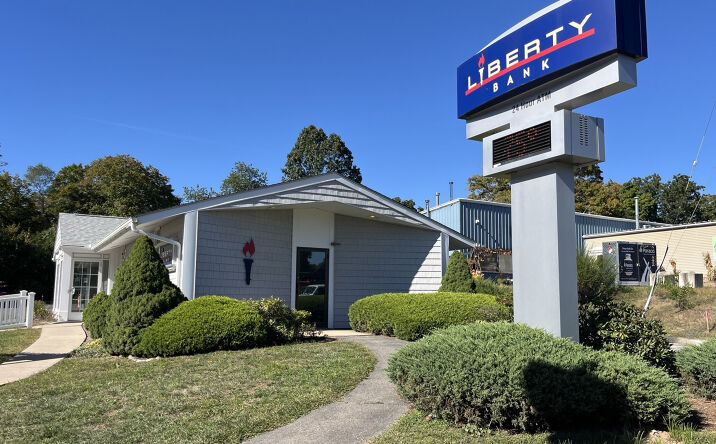 Pictures of Retail, Office property located at 116 Bridge Rd, Haddam, CT 06438 for lease - image #1