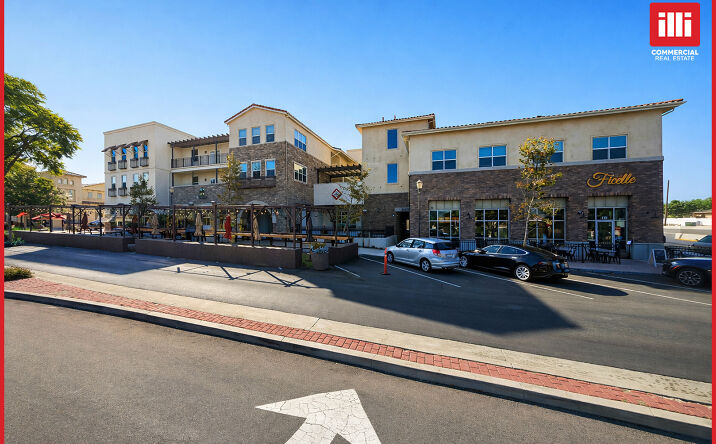 Pictures of Restaurant property located at 2024 Ventura Blvd, Camarillo, CA 93010 for lease - image #1