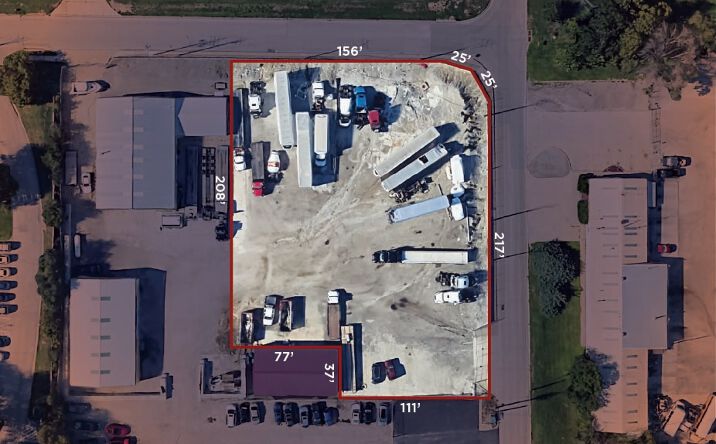 Pictures of Land property located at 3106 S 67th St, Omaha, NE 68106 for lease - image #1