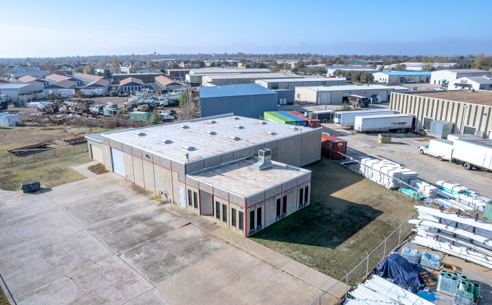 Pictures of Industrial property located at 3152 Broce Dr, Norman, OK 73072 for lease - image #1