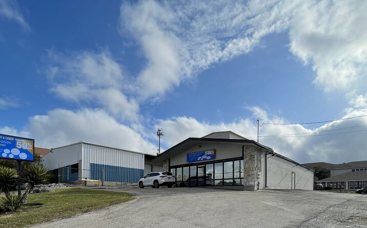 Pictures of Office property located at 6430 Callaghan Rd, San Antonio, TX 78229 for lease - image #1