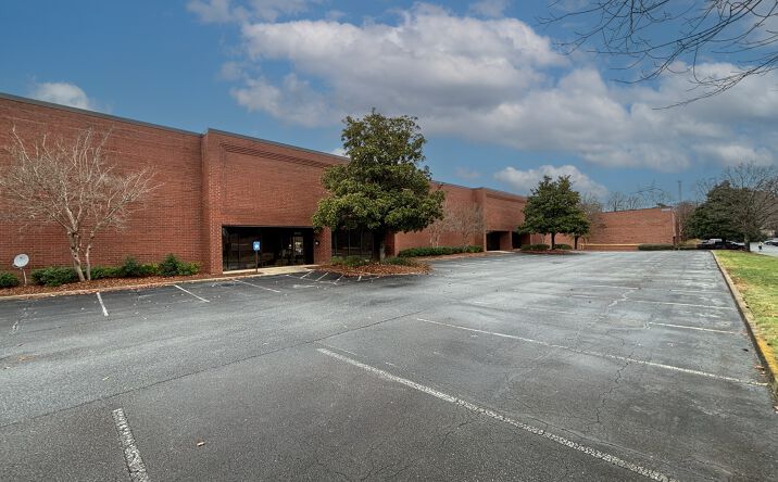 Pictures of Industrial property located at 6115 Northbelt Dr, Norcross, GA 30071 for lease - image #1