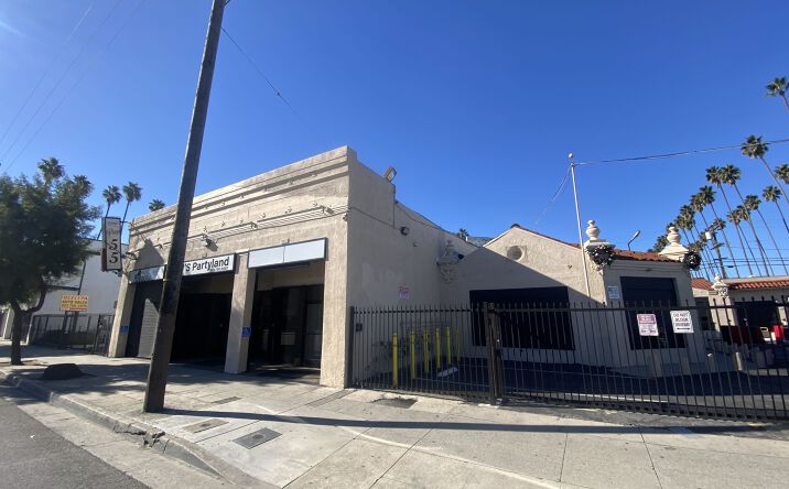 Pictures of Retail property located at 5501 S Vermont Ave, Los Angeles, CA 90037 for lease - image #1