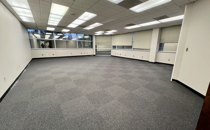 Pictures of Office property located at 1912 Eastchester Dr, High Point, NC 27265 for lease - image #1