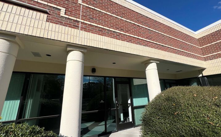 Pictures of Office property located at 7721 Six Forks Rd, Raleigh, NC 27615 for lease - image #1