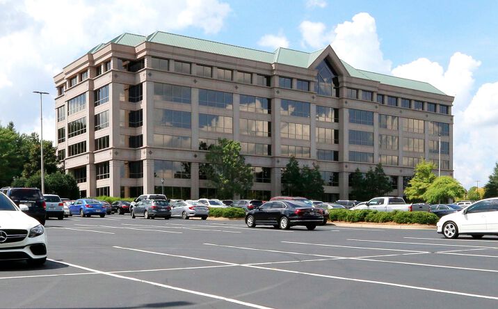 Pictures of Office property located at 500 Colonial Parkway, Roswell, GA 30076 for lease - image #1