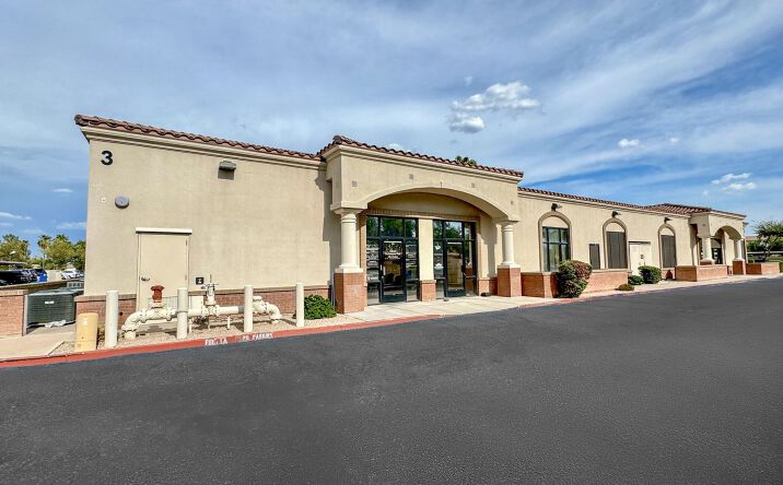 Executive Offices for Lease in Gilbert Professional Park, AZ | Crexi