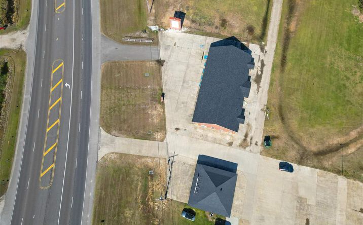 Pictures of Office property located at 634 N Highway 171 Highway, Lake Charles, LA 70611 for lease - image #1