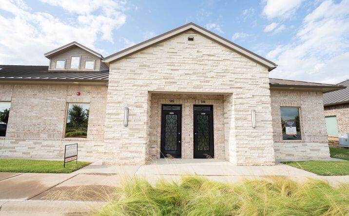 Pictures of Office property located at 1400 N Coit Rd, McKinney, TX 75071 for lease - image #1