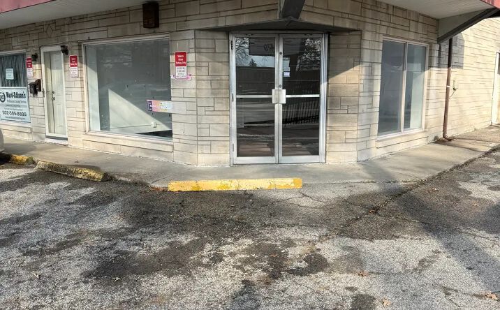 Pictures of Retail property located at 2911 S Preston St, Louisville, KY 40217 for lease - image #1