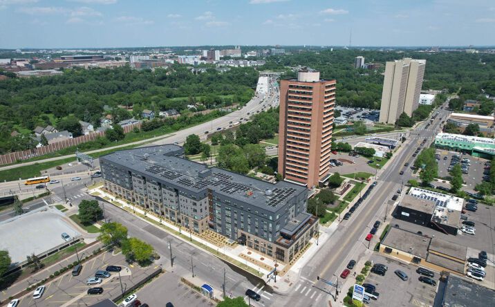 Pictures of Retail property located at 2700 E Franklin Avenue, Minneapolis, MN 55406 for lease - image #1