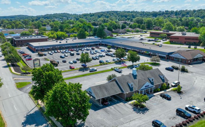Pictures of Retail, Office, Special Purpose property located at 2500 Eastern Blvd, York, PA 17402 for lease - image #1