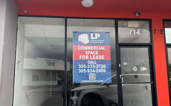 Pictures of Retail, Office property located at 12773 W Dixie Hwy, North Miami, FL 33161 for lease - image #1
