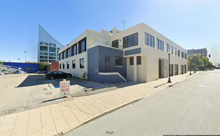 Pictures of Office property located at 301 E Main St, Louisville, KY 40202 for lease - image #1