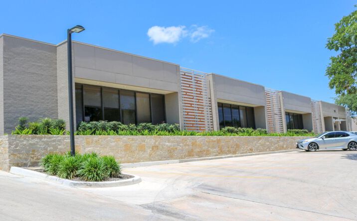 Pictures of Office, Industrial property located at 401 Isom Rd, San Antonio, TX 78216 for lease - image #1